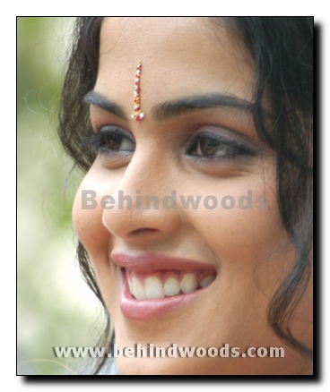 Actress Genelia Gallery