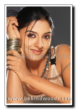 Actress Vimala Raman Gallery