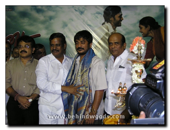 Parattai alias Azhagu Sundaram - Movie launch 