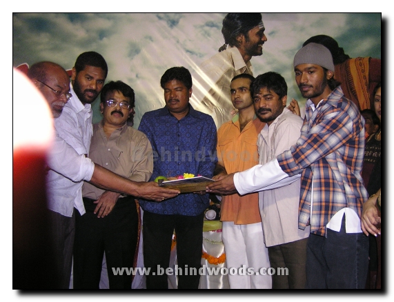 Parattai alias Azhagu Sundaram - Movie launch 