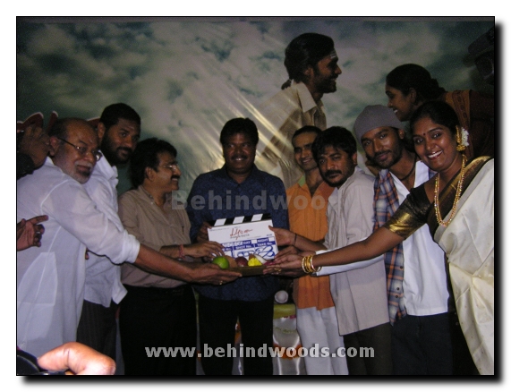 Parattai alias Azhagu Sundaram - Movie launch 