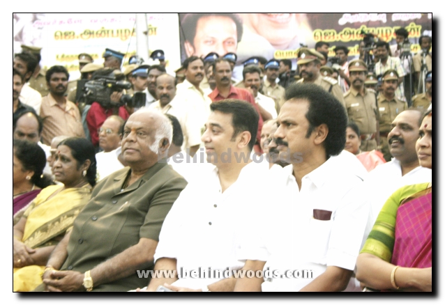 Sivaji statue: A heartwarming event in Marina!!