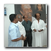 Superstar releases Uyarndha Manidhan Gallery