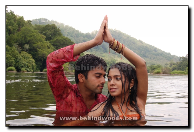 Nenjil Jil Jil Movie Gallery