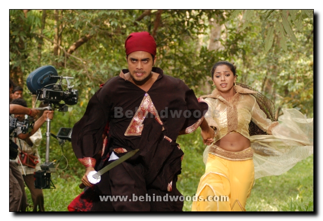 Nenjil Jil Jil Movie Gallery