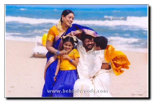 Adaikalam Movie Gallery