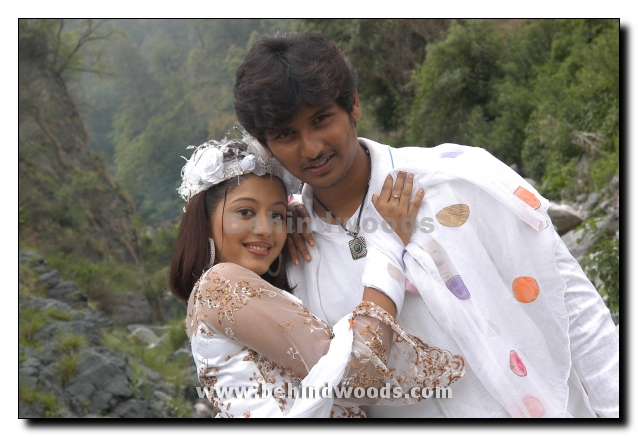 Aran Movie Gallery