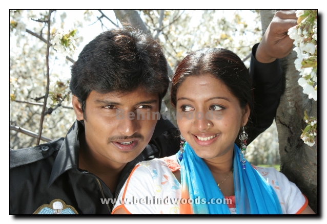 Aran Movie Gallery