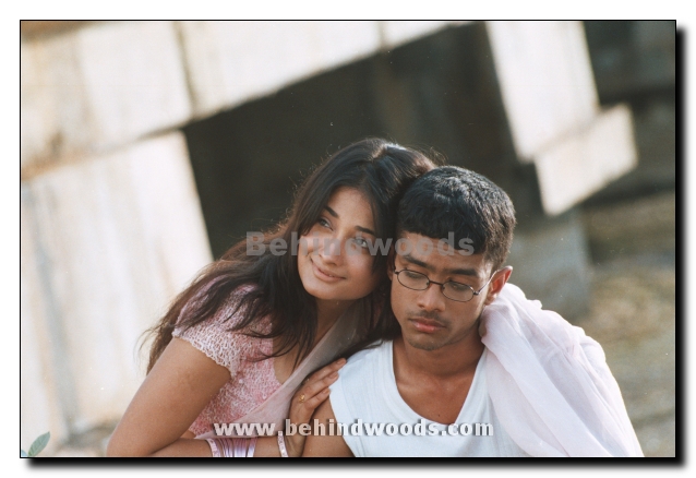 Idhu Kadhal Varum Paruvam Gallery