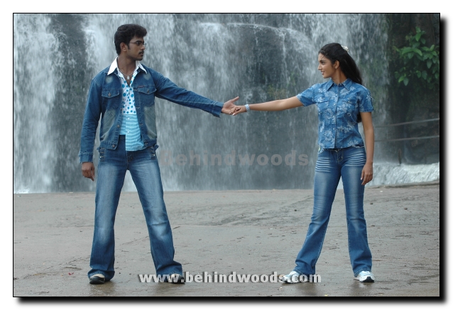 Mudhal Kanave Movie Gallery