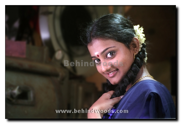 Veyil Movie Gallery