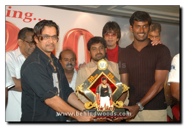 Sandakozhi 210th day celebrations Gallery