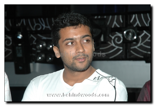 Vaaranam Aayiram Movie Launch Gallery