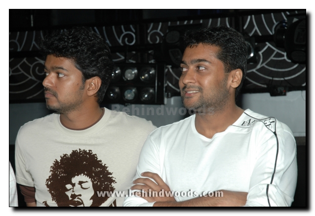 Vaaranam Aayiram Movie Launch Gallery