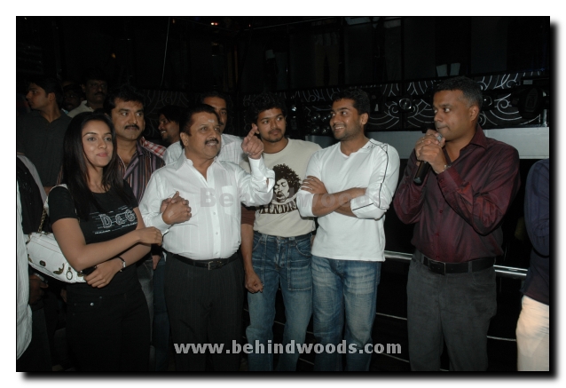 Vaaranam Aayiram Movie Launch Gallery