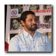 Cheeyan Vikram at a function to inaugurate autographed pictures in cell phone - Gallery