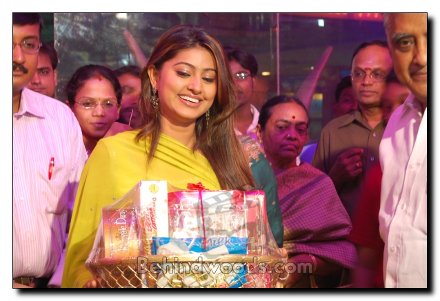 Sneha launches Teen's World - Gallery