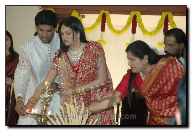 Vijay Yesudas Wedding Reception - Gallery