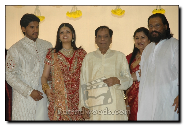 Vijay Yesudas Wedding Reception - Gallery