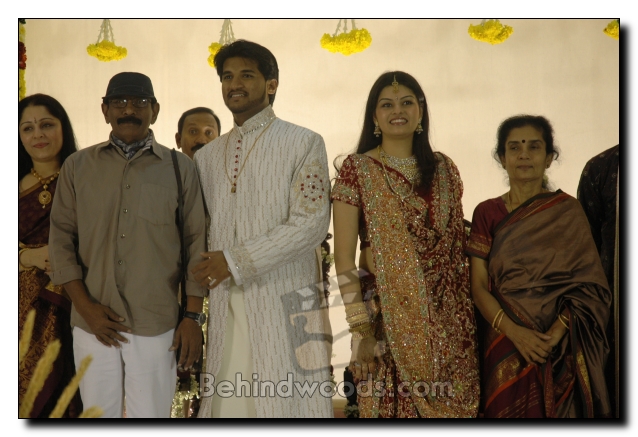 Vijay Yesudas Wedding Reception - Gallery