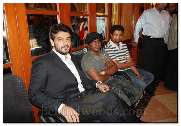 Billa's rendez-vous with the press