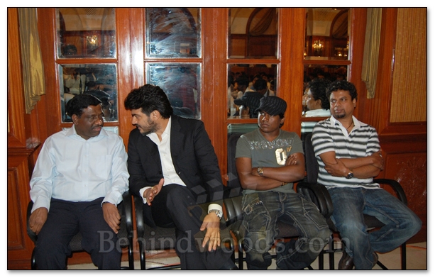 Billa's rendez-vous with the press