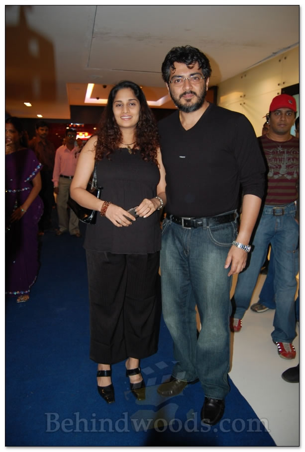 Evano Oruvan Premiere - Images