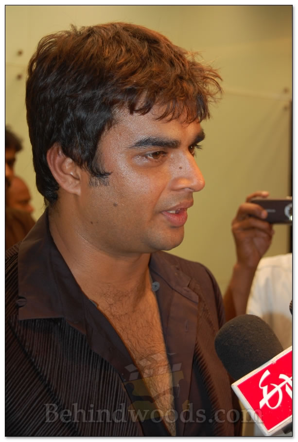 Evano Oruvan Premiere - Images