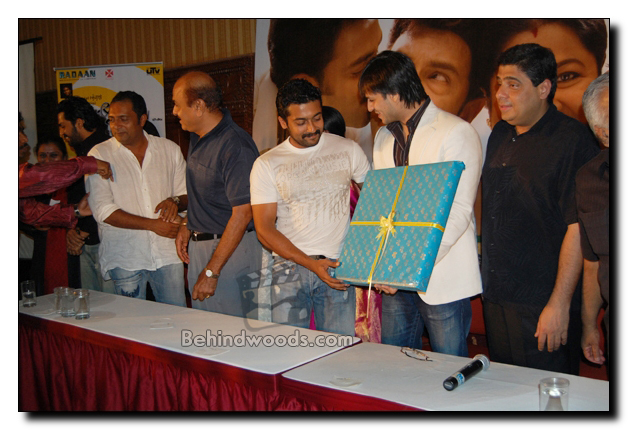 Kannamoochi Enadaa Audio Launch