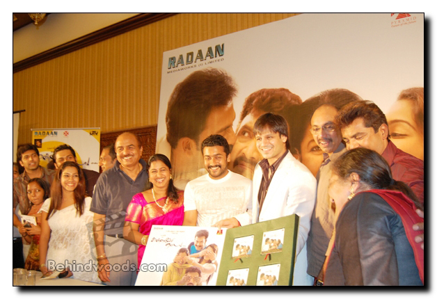 Kannamoochi Enadaa Audio Launch