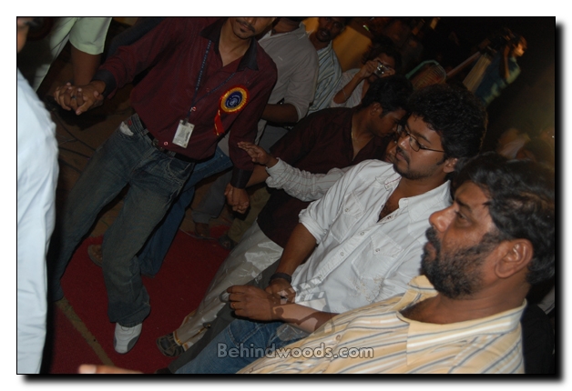 Vijay in Loyola Ovation '07