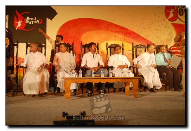 Vijay in Loyola Ovation '07