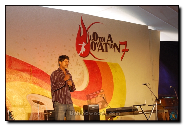 Vijay in Loyola Ovation '07