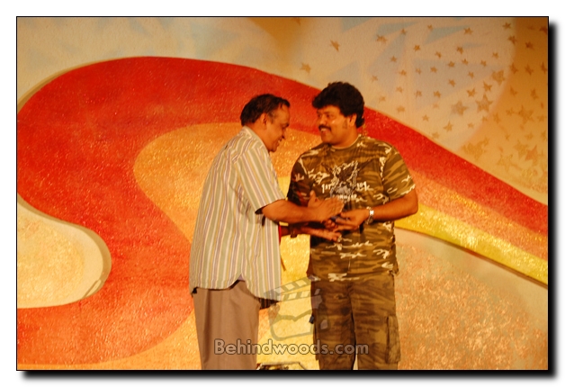 Vijay in Loyola Ovation '07