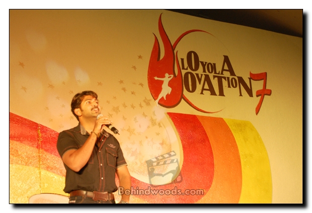 Vijay in Loyola Ovation '07