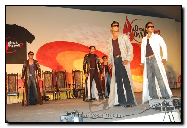 Vijay in Loyola Ovation '07