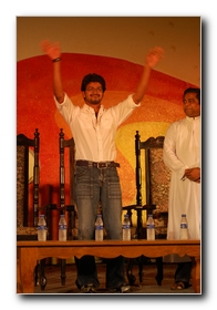 Vijay in Loyola Ovation '07