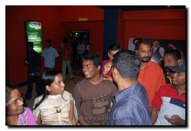 Satham Podaathey Premiere Show - Gallery