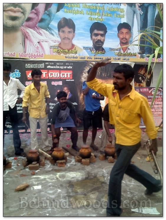 Kaalai - Fans frenzy - Gallery