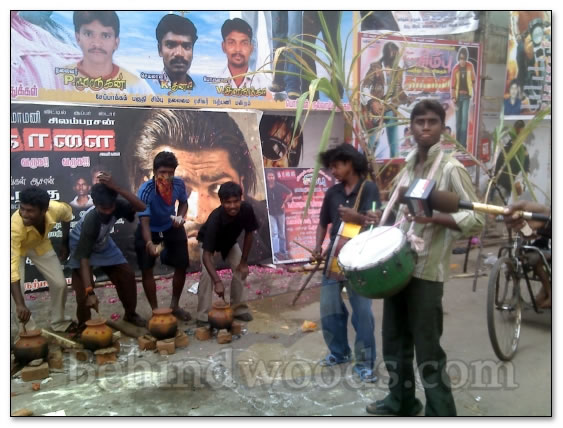 Kaalai - Fans frenzy - Gallery