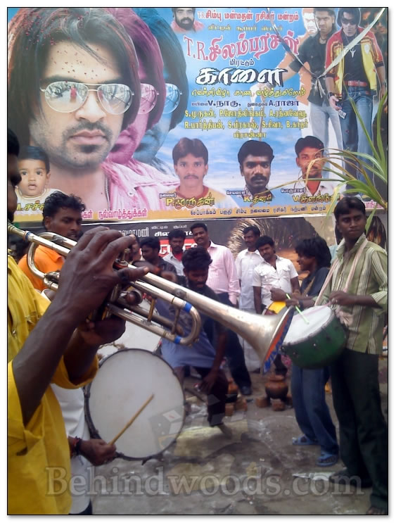 Kaalai - Fans frenzy - Gallery