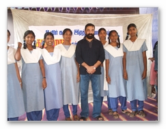 Kamal's pays homage to fans - Images