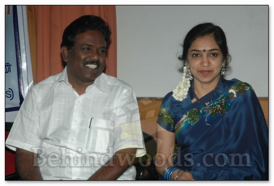 Kanimozhi releases documentry - images