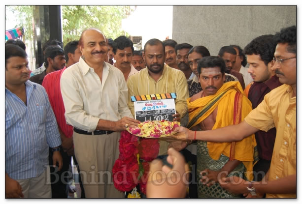 Vedigundu Murugesan Movie Launch Gallery