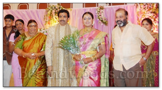 Actress Vindiya Wedding Reception - Gallery