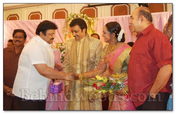 Actress Vindiya Wedding Reception - Gallery