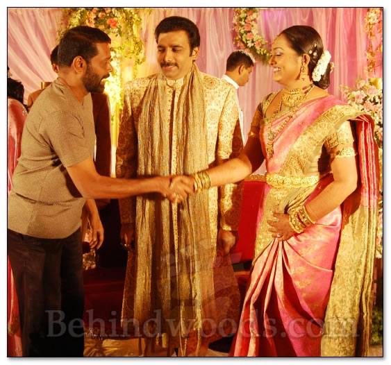 Actress Vindiya Wedding Reception - Gallery