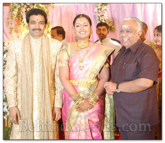 Actress Vindiya Wedding Reception - Gallery