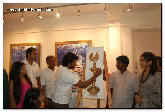 Parthiban Inaugurates Art Gallery