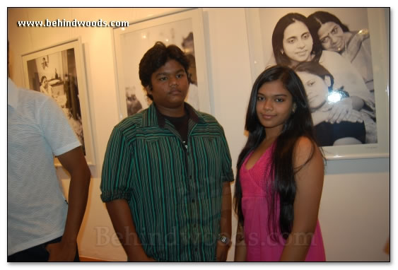 Parthiban Inaugurates Art Gallery